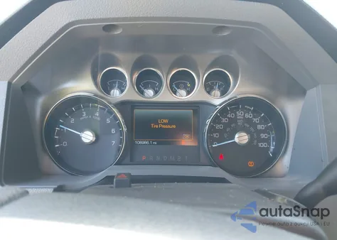 2015 Ford F-250 Xlt z USA, uszkodzony, nr VIN 1FT7X2B64FEC77334